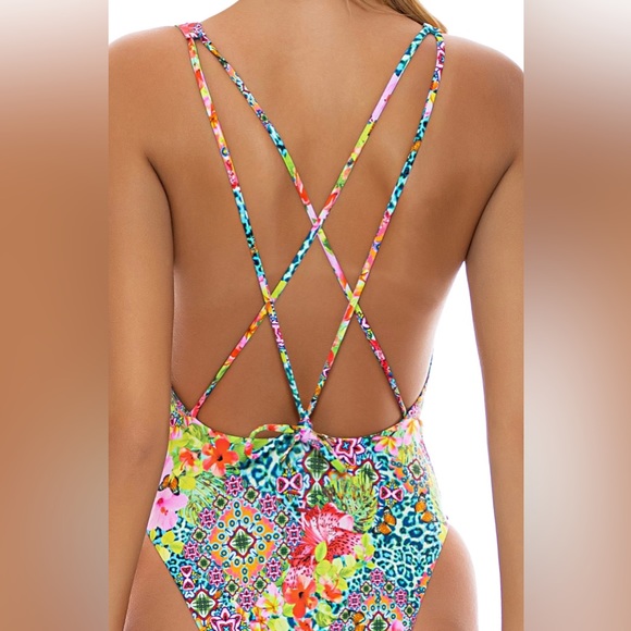 Luli Fama - LULI ISLAND - One Piece Swimsuit - Picture 6 of 8